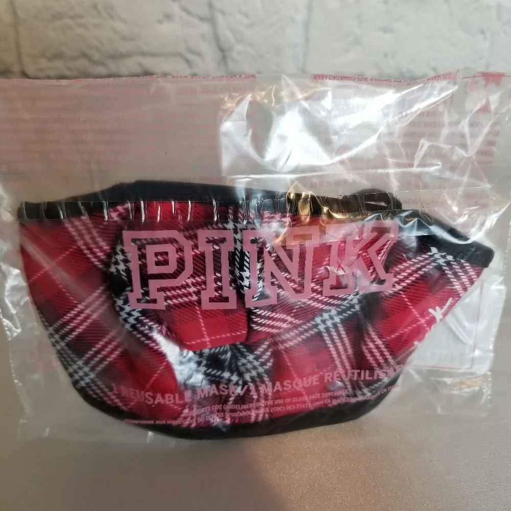 PINK Victoria's Secret Plaid Reusable Face Mask Adjustable Red Black Design New